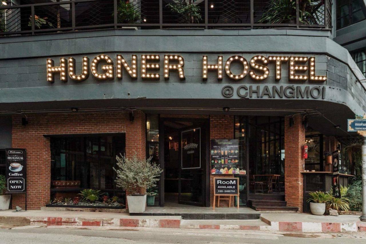 Hugnur Hostel And Coffee Chiang Mai Exterior foto